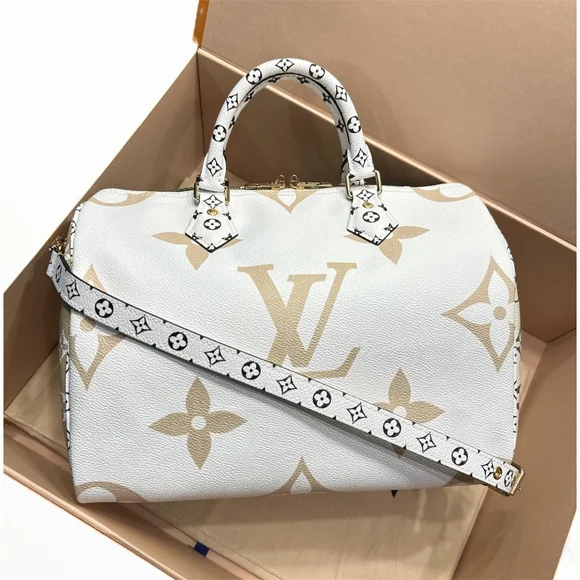 Sold - Picture 8 of 16